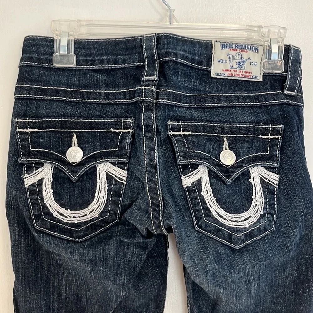 NWOT-True Religion Knee Length Short - Picture 2 of 10